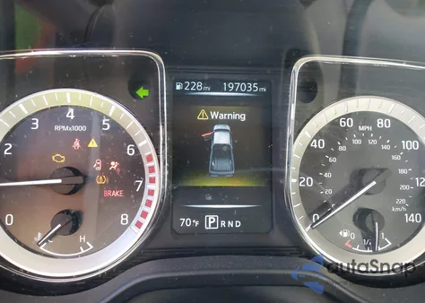 2017 Nissan Titan Sv z USA, uszkodzony, nr VIN 1N6AA1EK5HN509143